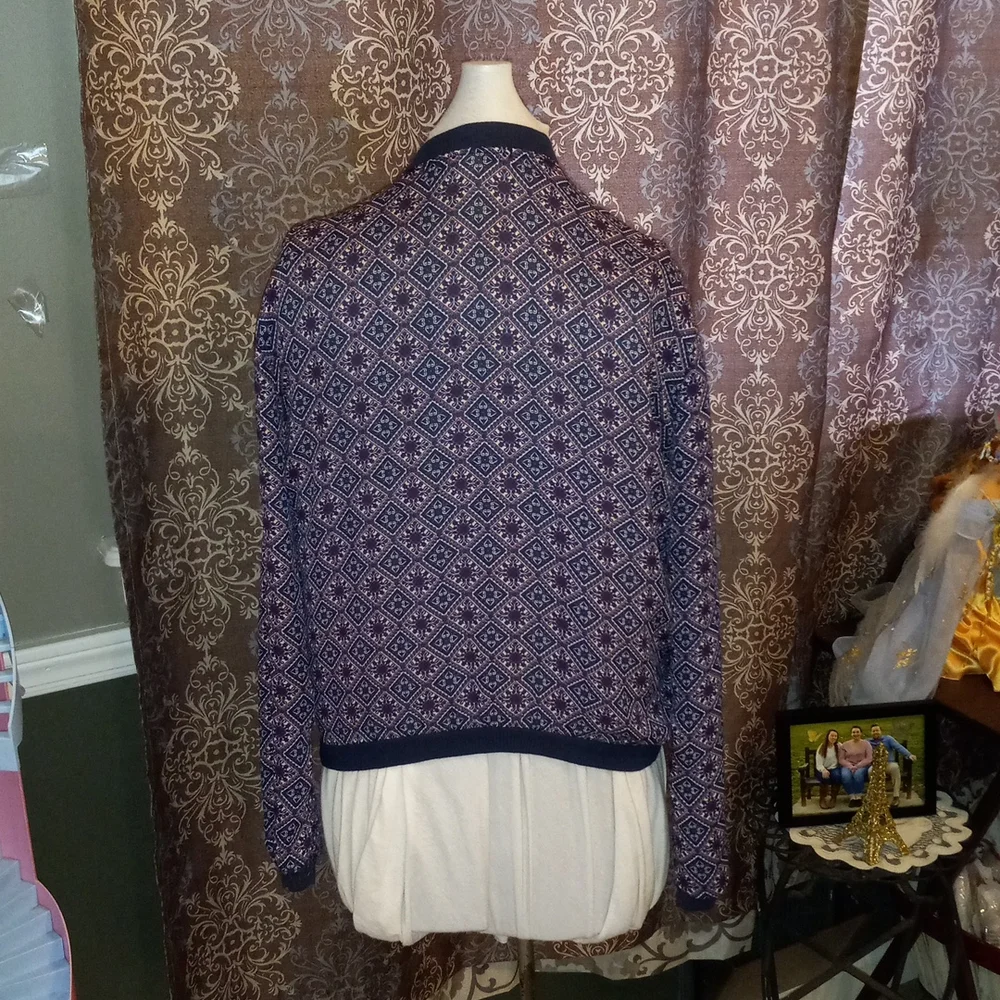 Jacket - Picture 4 of 6